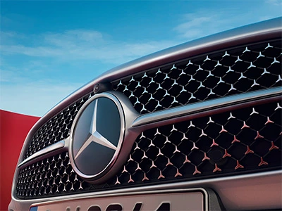 6-c-class_exterior_front-with-diamond-grille-in-star-design