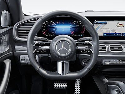 multifunction-sports-steering-wheelgls-450-amg-line_interior-design-and-equipment-highlights-tab_400-x-300